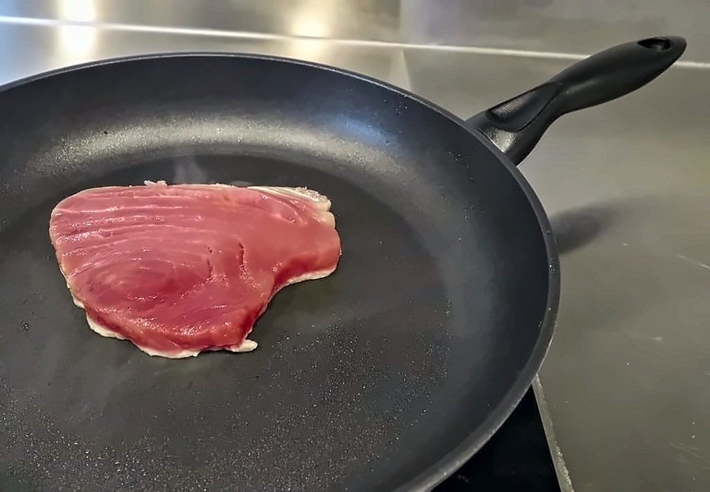 Hoe bak ik de perfecte tonijn?, stap 7: Tonijn bakken
